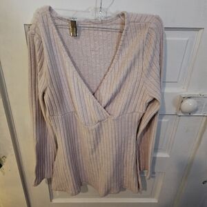 Women's Cream V-Neck Ribbed Top